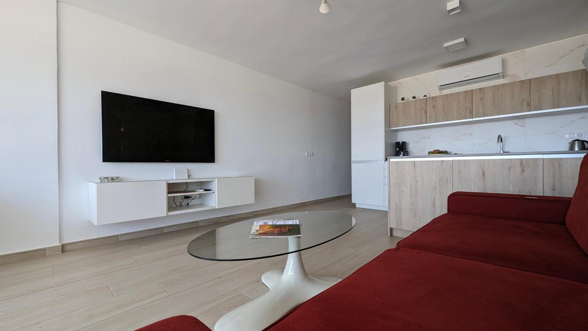 Esmeralda Sea Front Apartment Benidorm Exterior foto